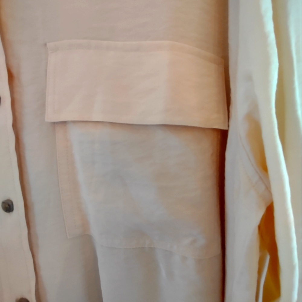 BANANA REPUBLIC, NWOT, Large, Tan - Picture 2 of 9